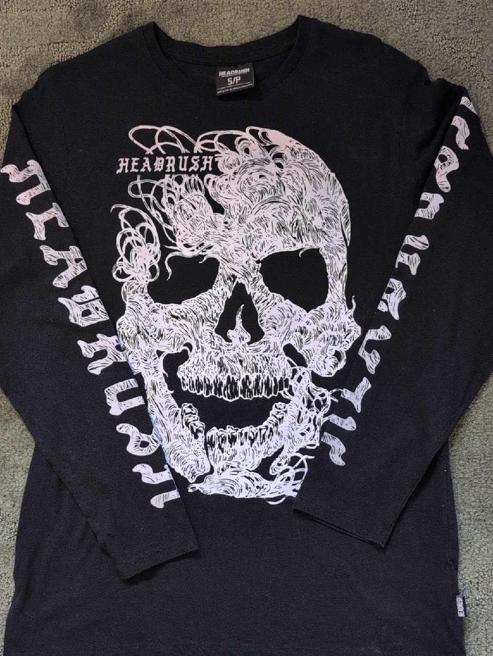 Headrush Men's Black Crewneck Sweater with White Skull Graphic